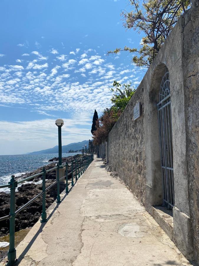 Secret Hideaway In The Volosko Old Town Опатия Екстериор снимка